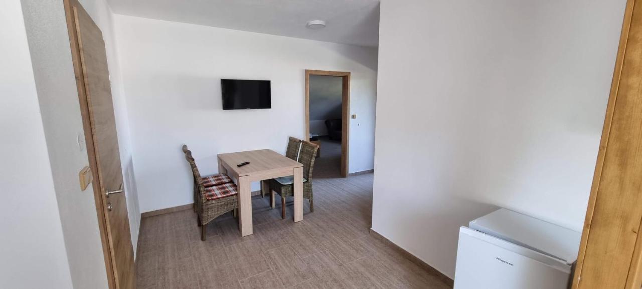 Apartmany Adieu 2 Třeboň Exterior foto