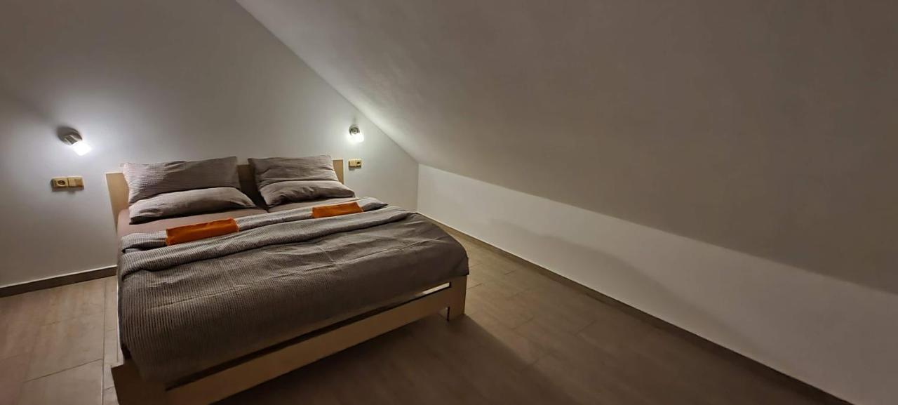 Apartmany Adieu 2 Třeboň Exterior foto