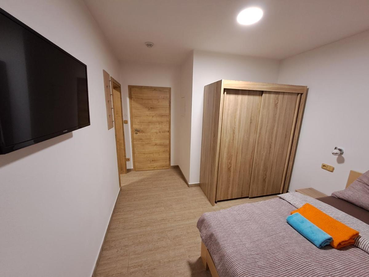 Apartmany Adieu 2 Třeboň Exterior foto